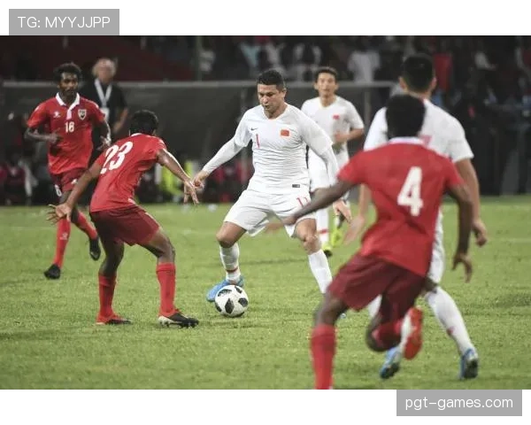 欧洲区世界杯预选赛激战正酣，多队状态回暖争夺出线席位