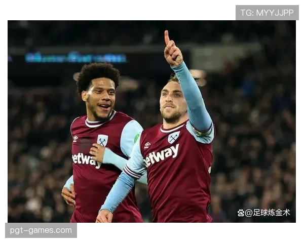 西汉姆联战术革新再提速，多元打法成新赛季争胜关键