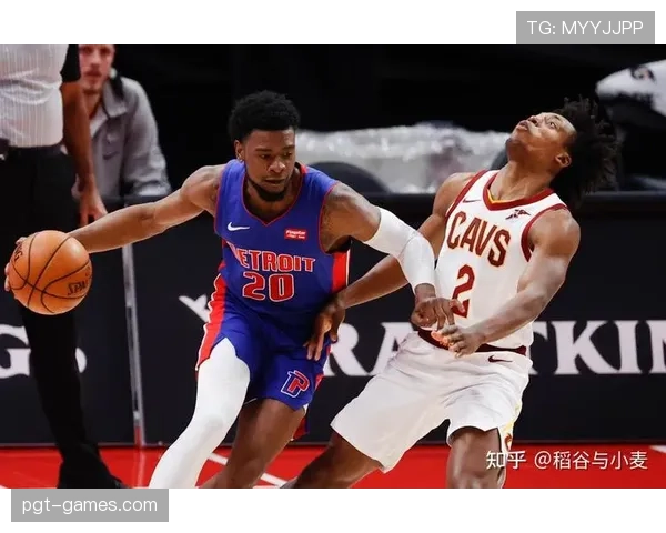 沃伦诺丁汉森林强势逆转劲敌，团队精神闪耀赛场