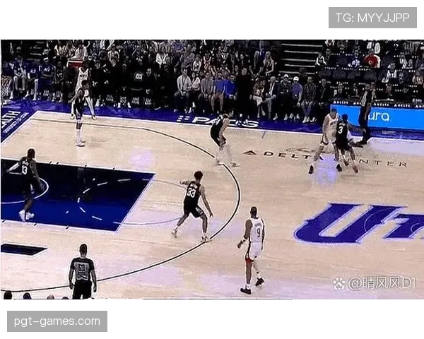 杰伦·格林靠挡拆突破拉开三分空位，较上季更均衡